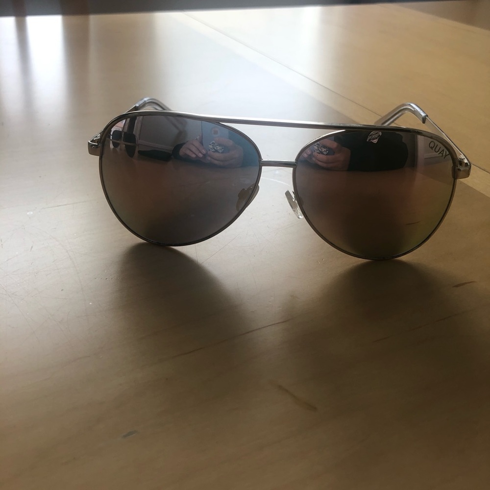 QUAY DEMI aviator sunglasses